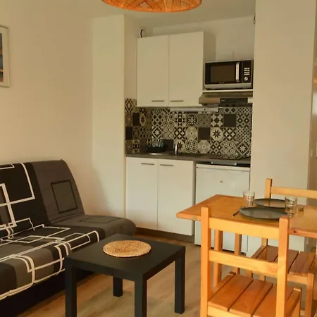 2 Pieces 4 Couchages Sur Ar070-101 Apartment *